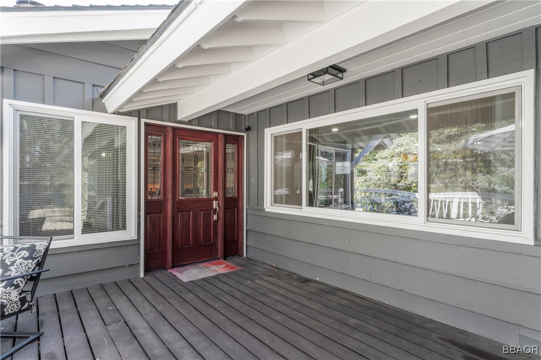 30955 Scenic Way Running Springs, CA 92382 - Photo 4 of 34