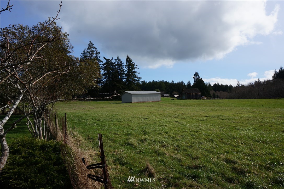 9108 Johnson Road Anderson Island, WA 98303 - Photo 28 of 34