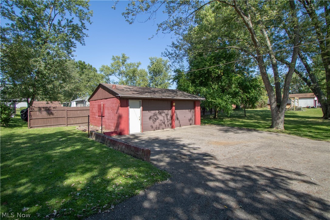 1157 Deforest Road Southeast Warren, OH 44484 - Photo 15 of 18 Gallery Image 15