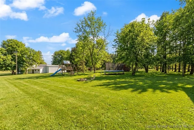 $160,000 | 7583 Gray Street, Nabb, IN 47147