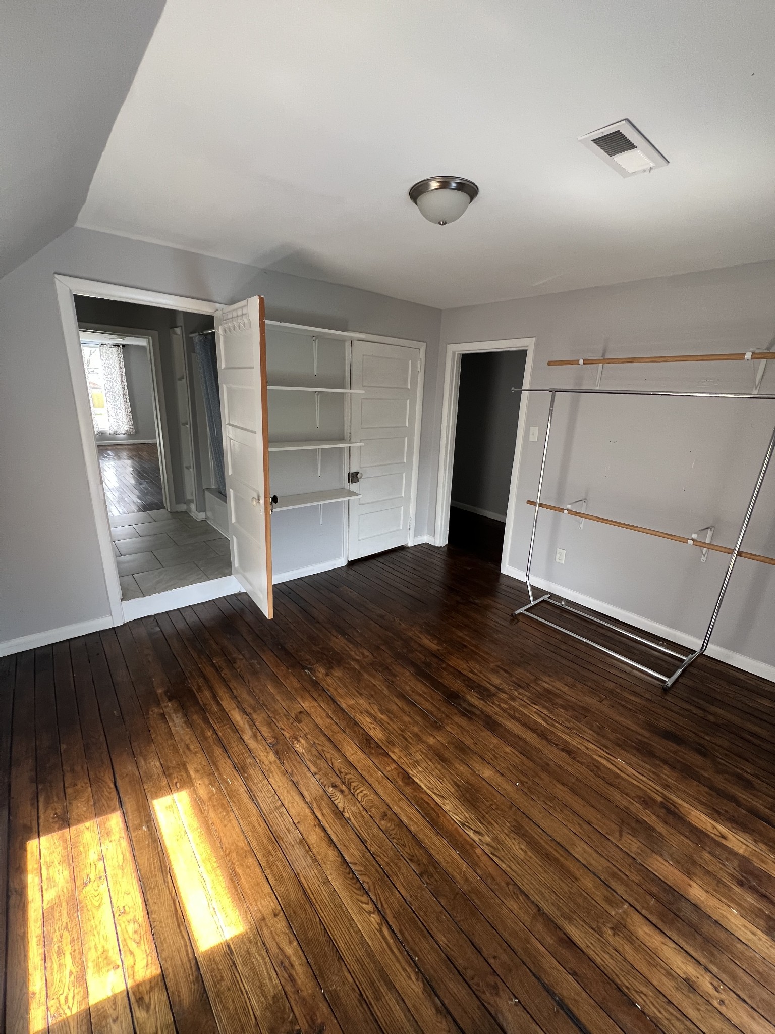 201 Pleasant Street Mount Pleasant, TN 38474 - Photo 35 of 38 wooden floor in an empty room