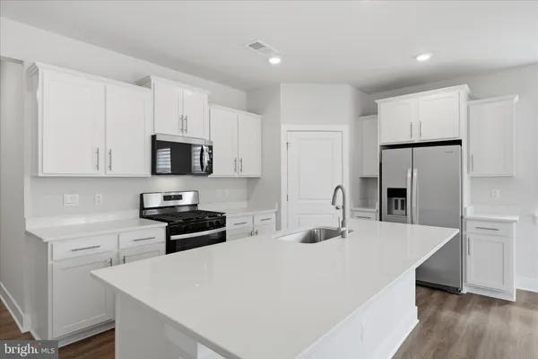 $2,750 | 115 Trellis View Lane, Winchester, VA 22602