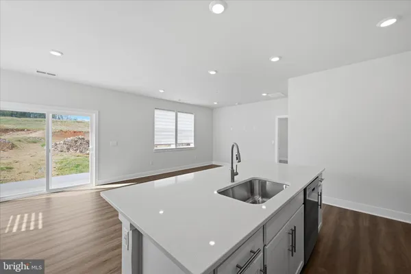 $2,750 | 115 Trellis View Lane, Winchester, VA 22602