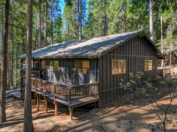 $464,000 | 1224 Shannon Way, Arnold, CA 95223