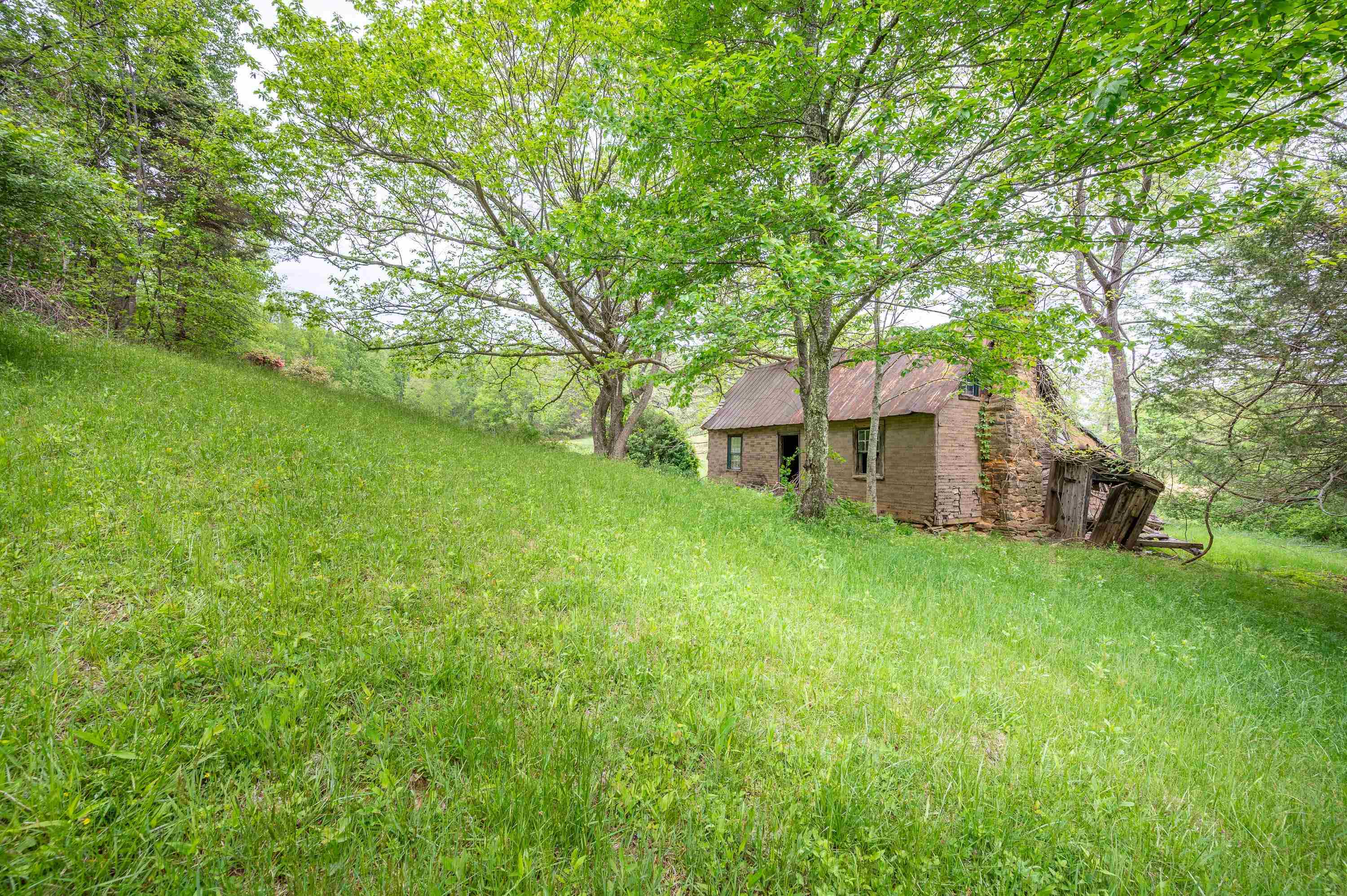 618 Countyline Church Road Southeast Floyd, VA 24091 - Photo 31 of 36 Gallery Image 31