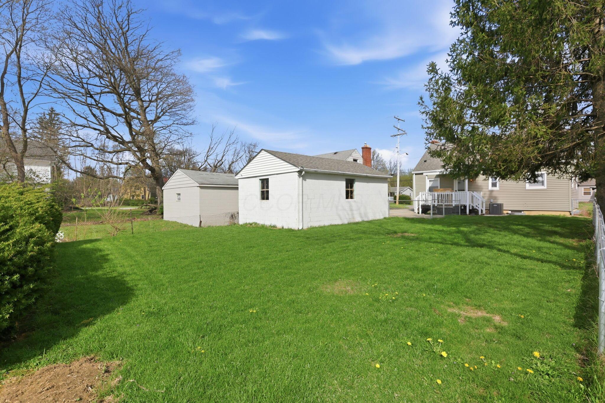 3645 Maize Road Columbus, OH 43224 - Photo 38 of 50 43-web-or-mls-939A9914
