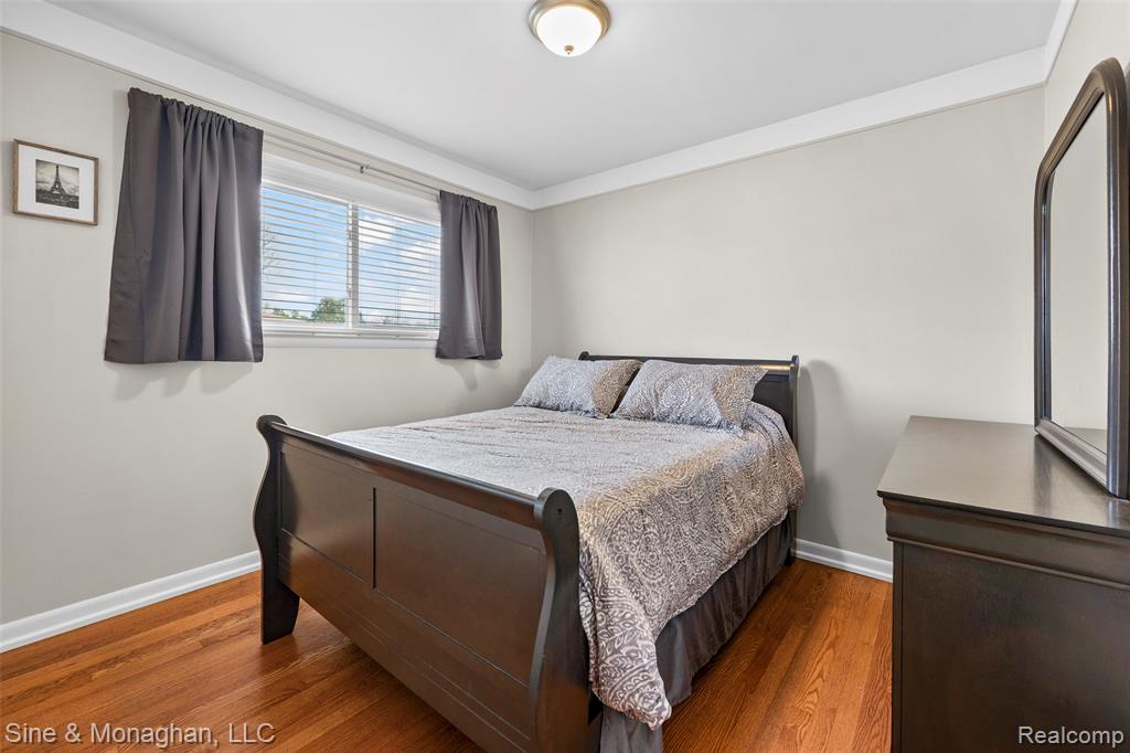 3903 Mark Orr Road Royal Oak, MI 48073 - Photo 12 of 37 Gallery Image 12