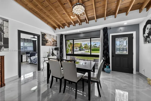 $1,500,000 | 380 Southeast 1st Terrace, Pompano Beach, FL 33060