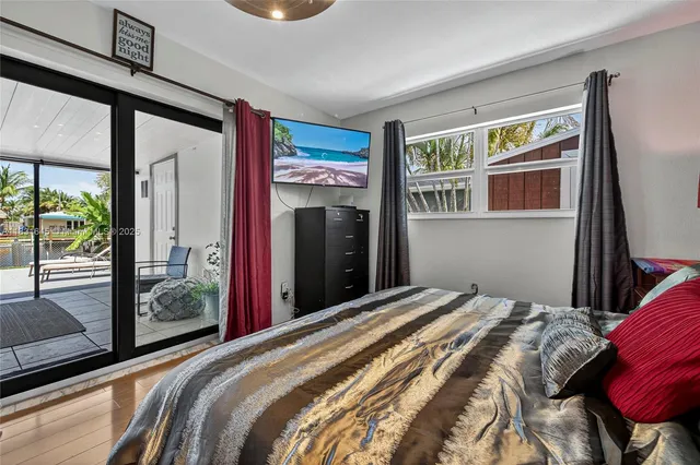 $1,500,000 | 380 Southeast 1st Terrace, Pompano Beach, FL 33060