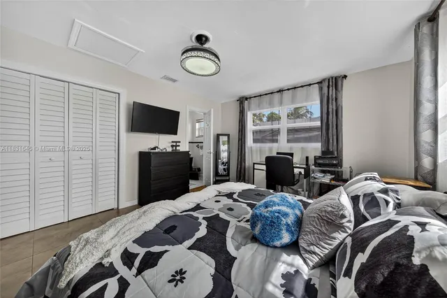 $1,500,000 | 380 Southeast 1st Terrace, Pompano Beach, FL 33060