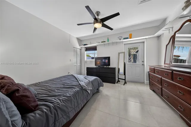 $1,500,000 | 380 Southeast 1st Terrace, Pompano Beach, FL 33060