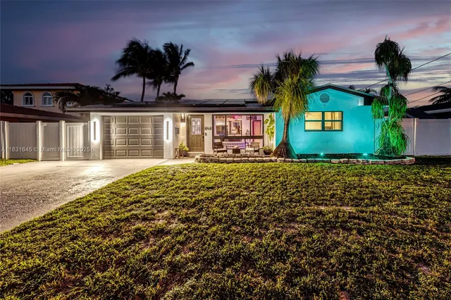 $1,500,000 | 380 Southeast 1st Terrace, Pompano Beach, FL 33060