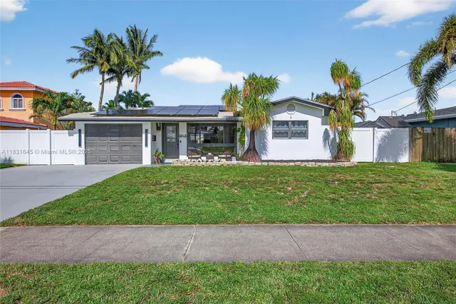 $1,500,000 | 380 Southeast 1st Terrace, Pompano Beach, FL 33060
