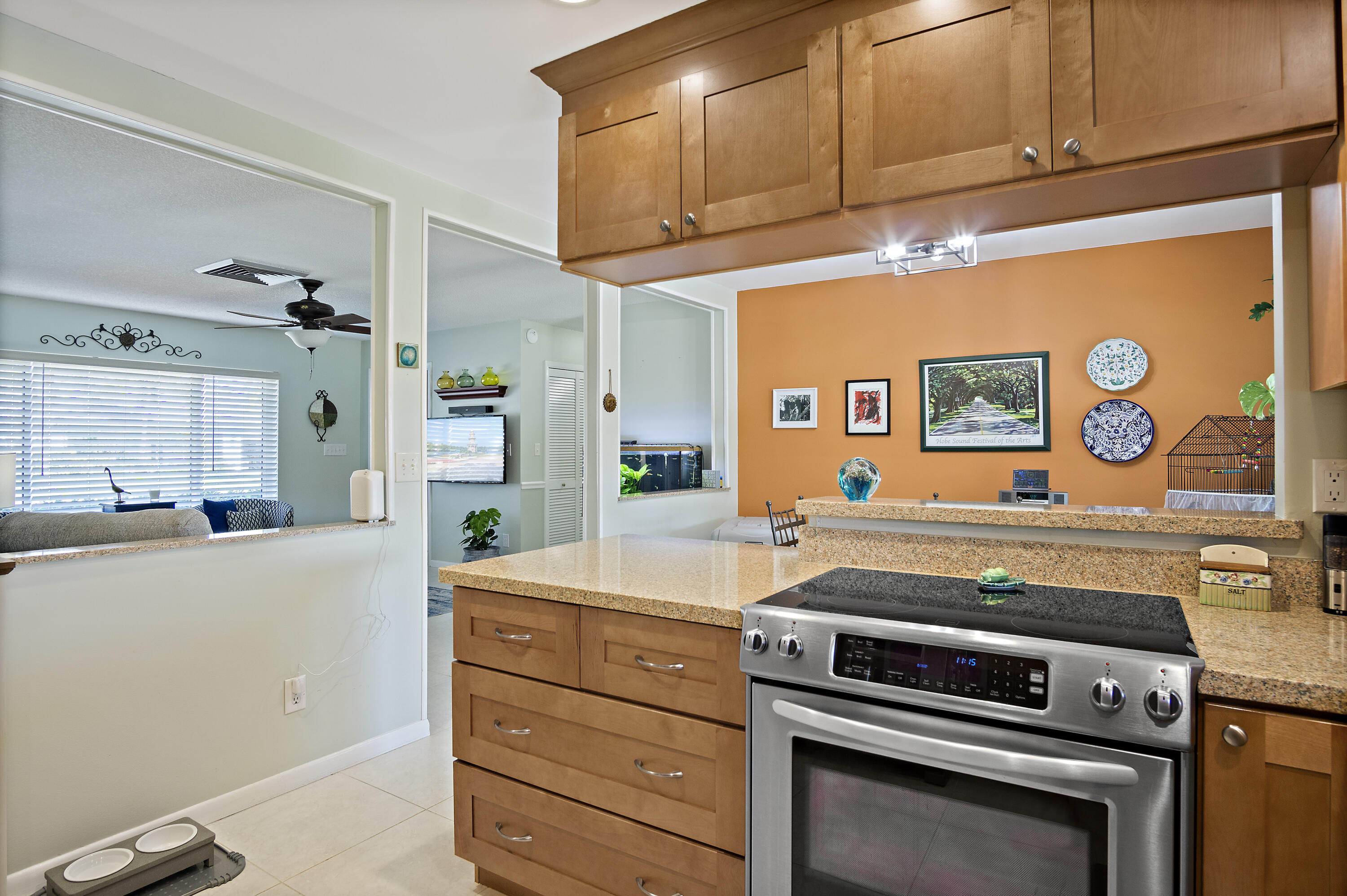 9464 Saturn Avenue Hobe Sound, FL 33455 - Photo 12 of 29 17