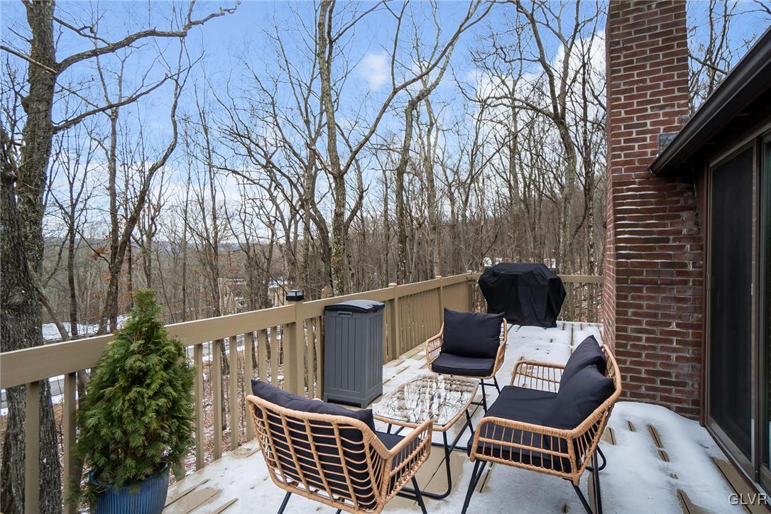5967 Decker Road Bushkill, PA 18324 - Photo 43 of 47 a view of a chairs and table in the balcony