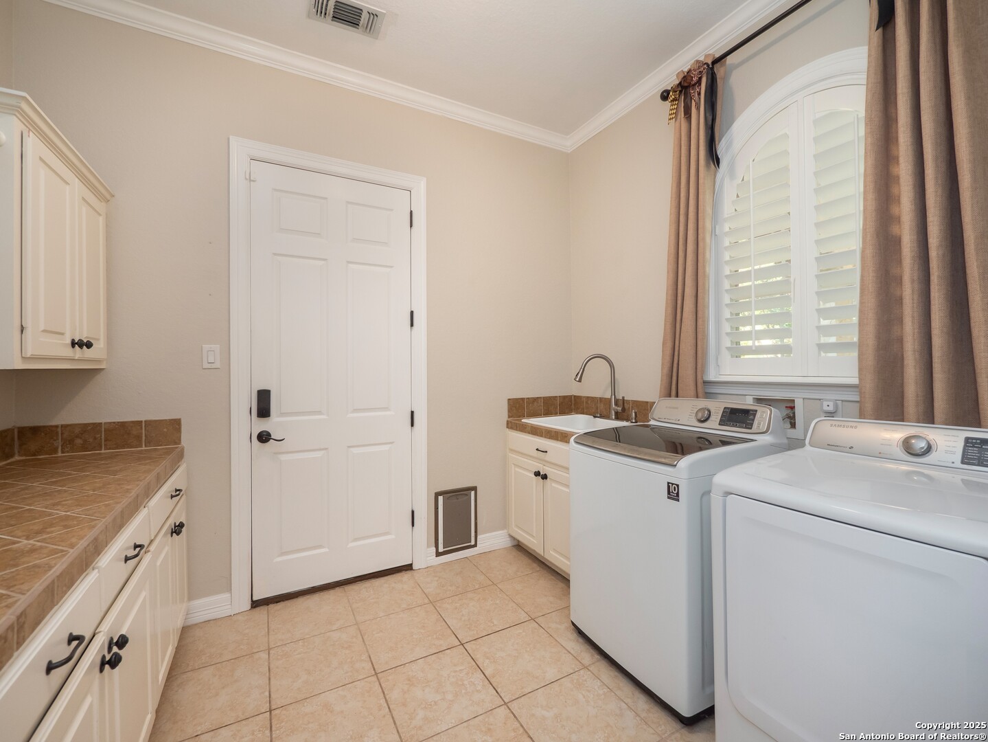 429 Fossil Hills Loop Spring Branch, TX 78070 - Photo 24 of 64