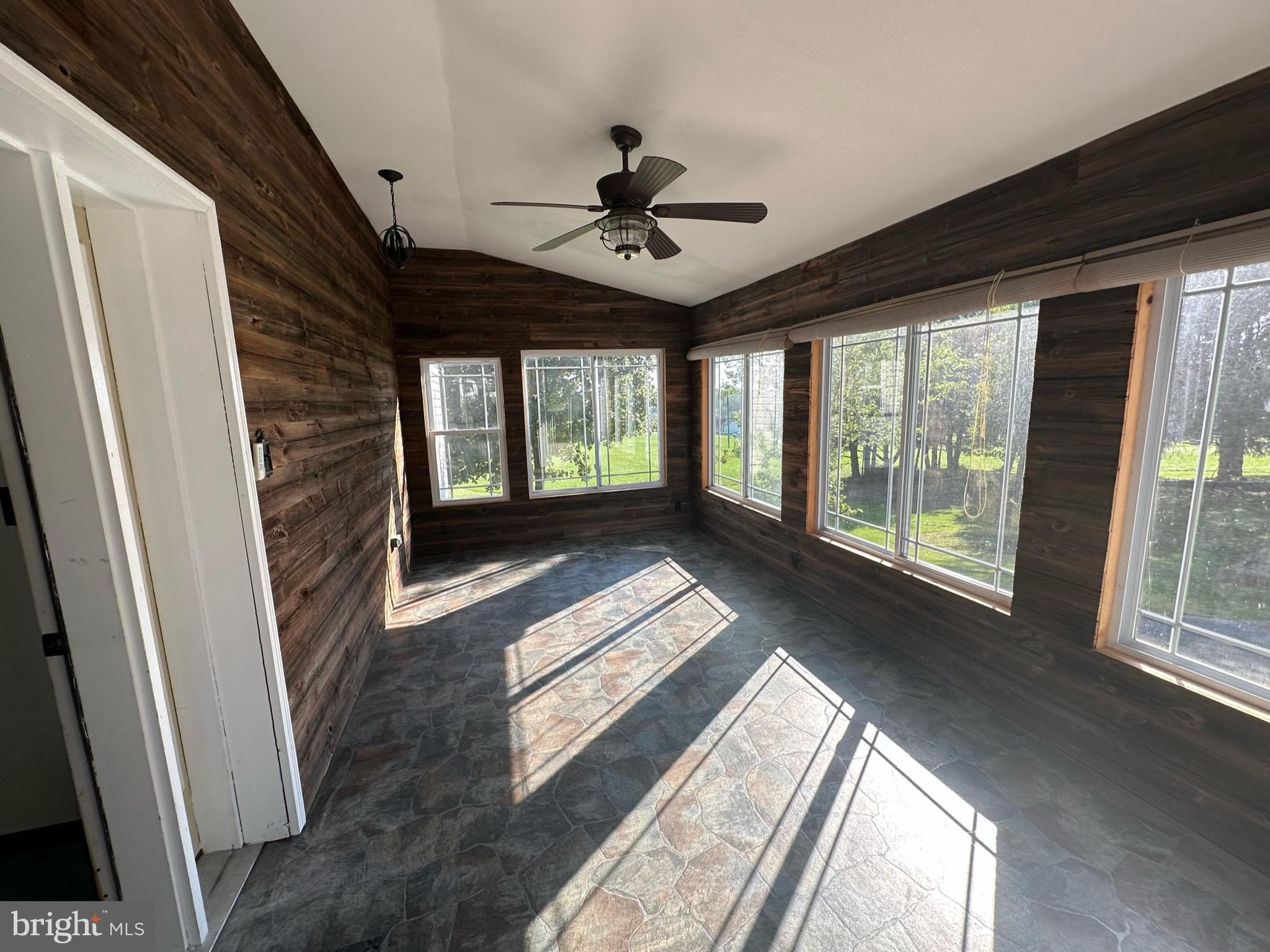 133 Patrick Road East Palmyra, PA 17078 - Photo 3 of 47 ENTRY ROOM