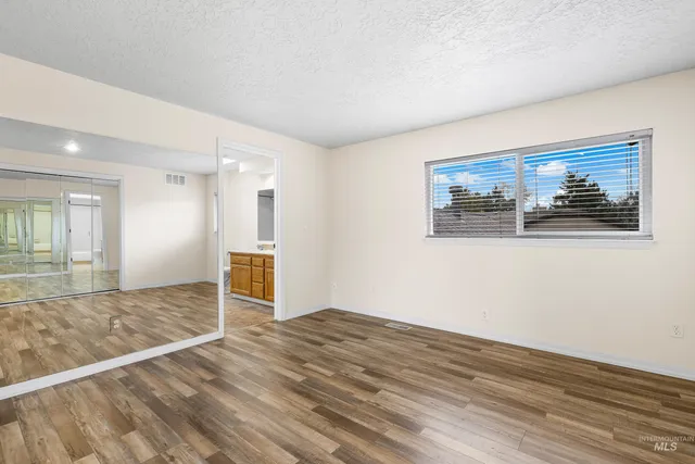 $699,500 | 7736 West Bayhill Street, Boise, ID 83704