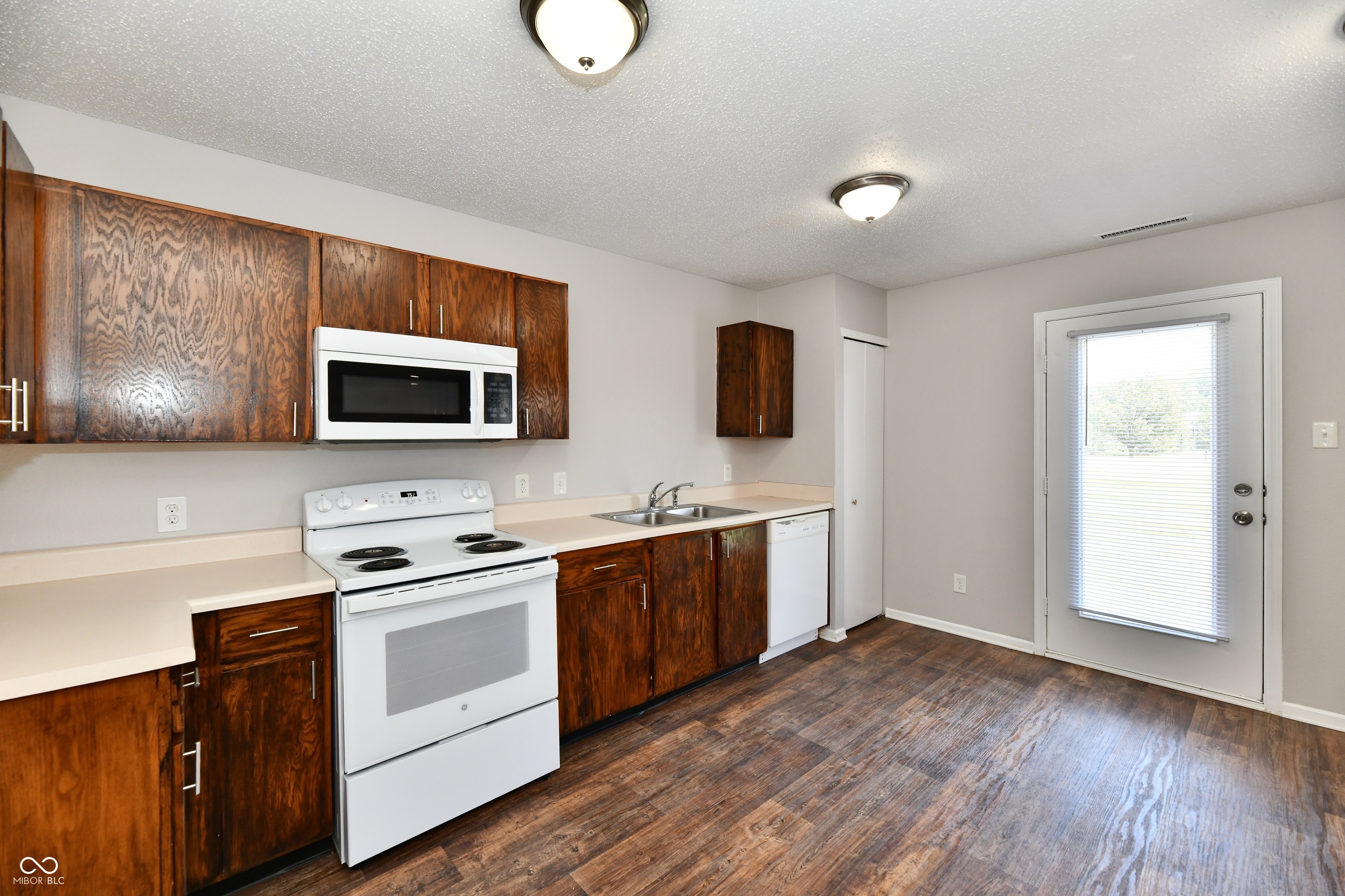 8030 Cork Bend Lane Indianapolis, IN 46239 - Photo 14 of 32