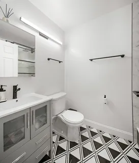 $1,599,000 | 1 Greene Street, Unit 212, Jersey City, NJ 07302