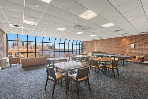 $1,599,000 | 1 Greene Street, Unit 212, Jersey City, NJ 07302