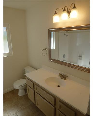 191 Foussat Road Oceanside, CA 92054 - Photo 14 of 19 Gallery Image 14