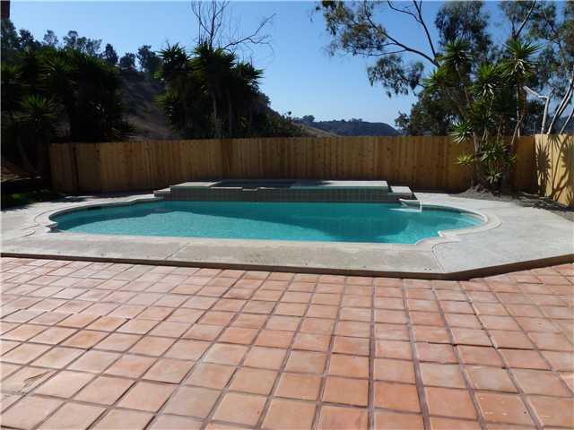191 Foussat Road Oceanside, CA 92054 - Photo 17 of 19 Gallery Image 17