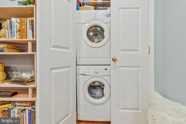 $2,350 | 1602 Isherwood Street Northeast, Unit 3, Washington, DC 20002