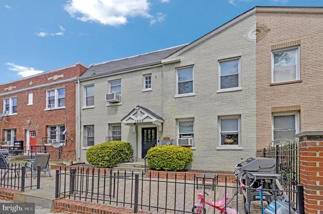 $2,350 | 1602 Isherwood Street Northeast, Unit 3, Washington, DC 20002