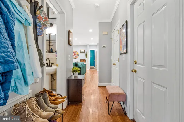 $2,350 | 1602 Isherwood Street Northeast, Unit 3, Washington, DC 20002