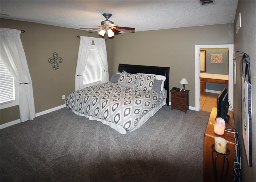 12377 Berry Patch Lane Fishers, IN 46037 - Photo 18 of 40 Gallery Image 18