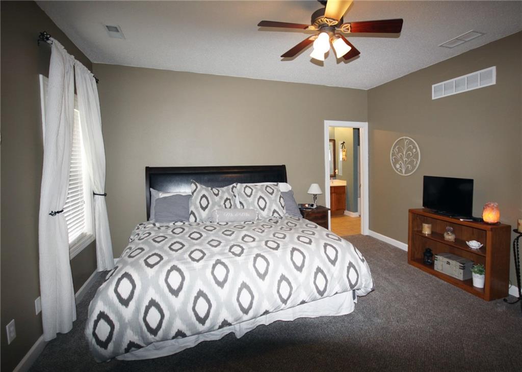 12377 Berry Patch Lane Fishers, IN 46037 - Photo 19 of 40 Gallery Image 19