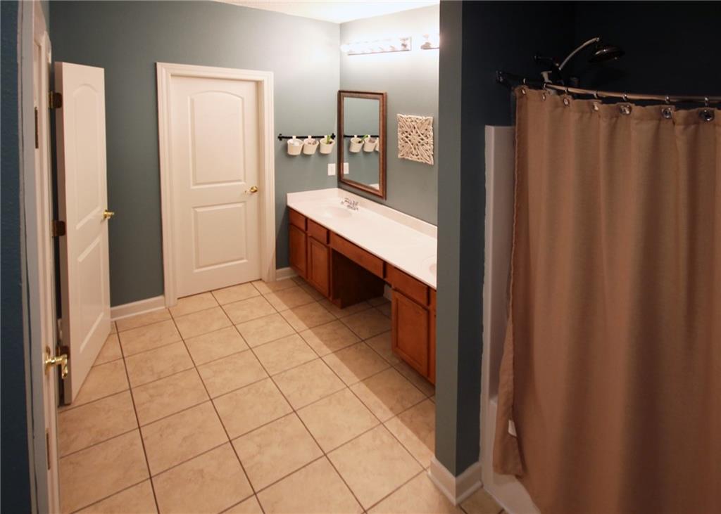 12377 Berry Patch Lane Fishers, IN 46037 - Photo 24 of 40 Gallery Image 24