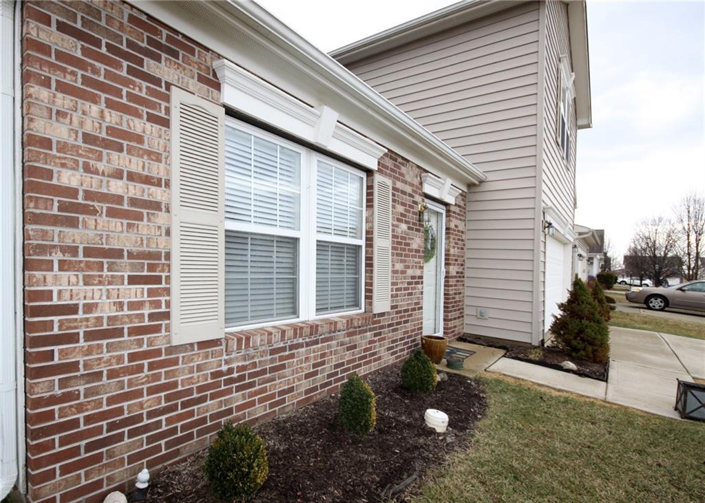 12377 Berry Patch Lane Fishers, IN 46037 - Photo 6 of 40 Gallery Image 6