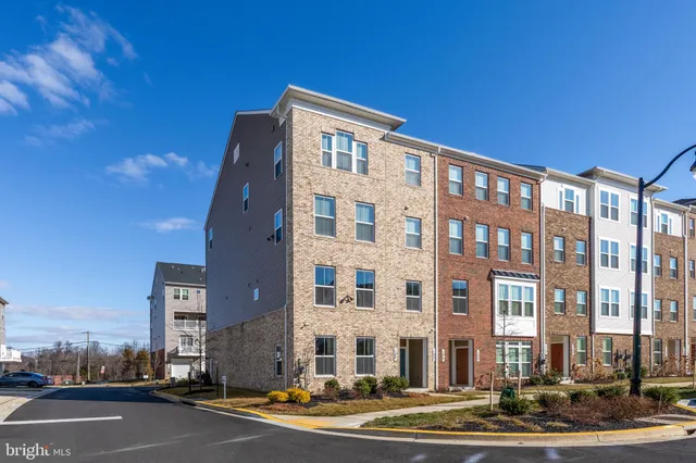 $3,150 | 100 Lawndale Drive, Bowie, MD 20716