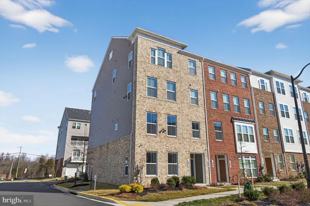 $3,150 | 100 Lawndale Drive, Bowie, MD 20716