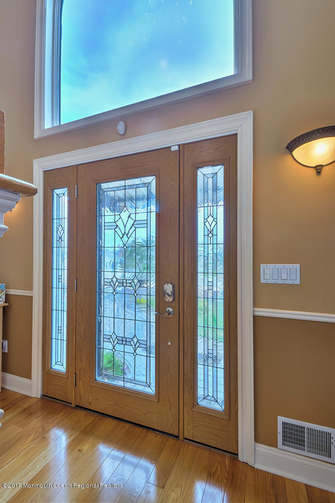 3 Cove Road Toms River, NJ 08753 - Photo 20 of 46 3_Cove_Rd_Toms_River_NJ_08753-large-016-