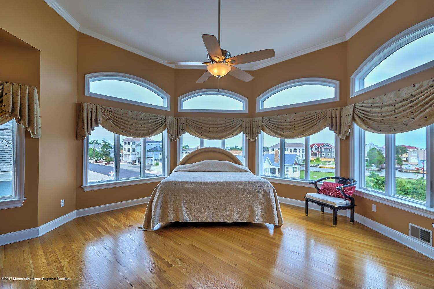 3 Cove Road Toms River, NJ 08753 - Photo 34 of 46 3_Cove_Rd_Toms_River_NJ_08753-large-030-