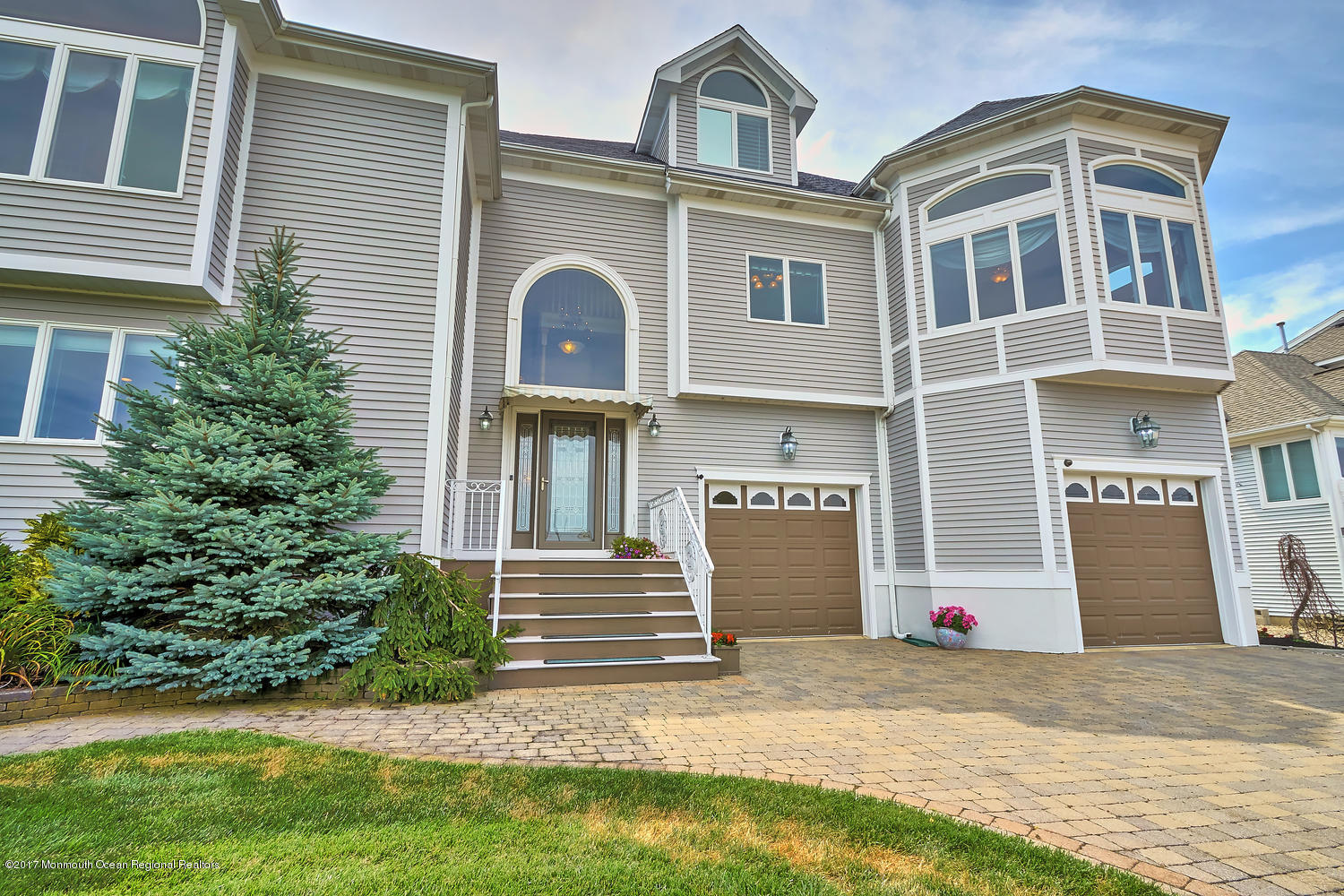 3 Cove Road Toms River, NJ 08753 - Photo 4 of 46 3_Cove_Rd_Toms_River_NJ_08753-large-006-