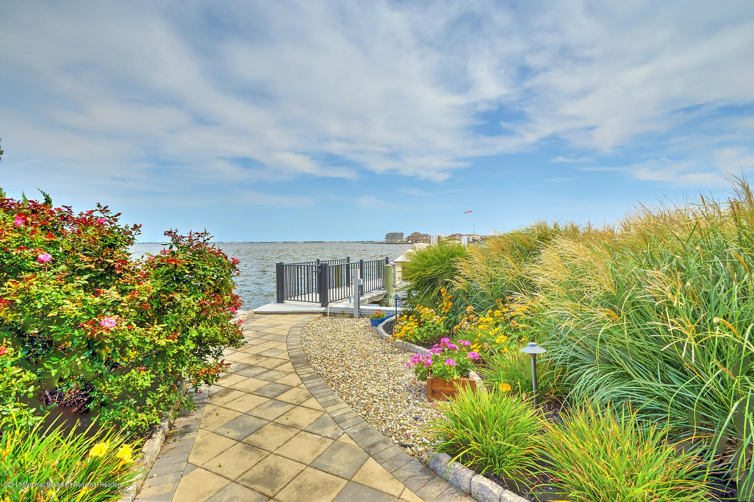 3 Cove Road Toms River, NJ 08753 - Photo 7 of 46 3_Cove_Rd_Toms_River_NJ_08753-large-007-