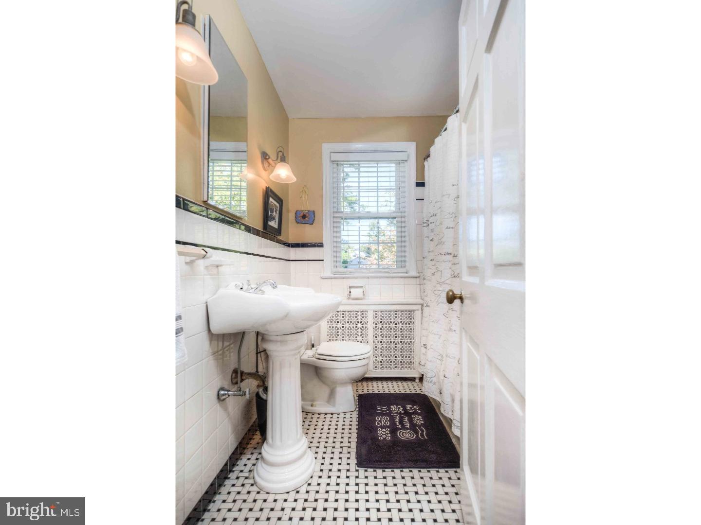 417 Old Lancaster Road Berwyn, PA 19312 - Photo 11 of 25 Bathroom