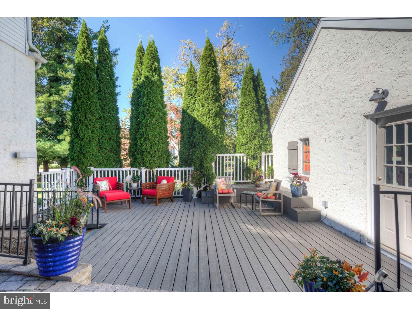 417 Old Lancaster Road Berwyn, PA 19312 - Photo 22 of 25 Deck