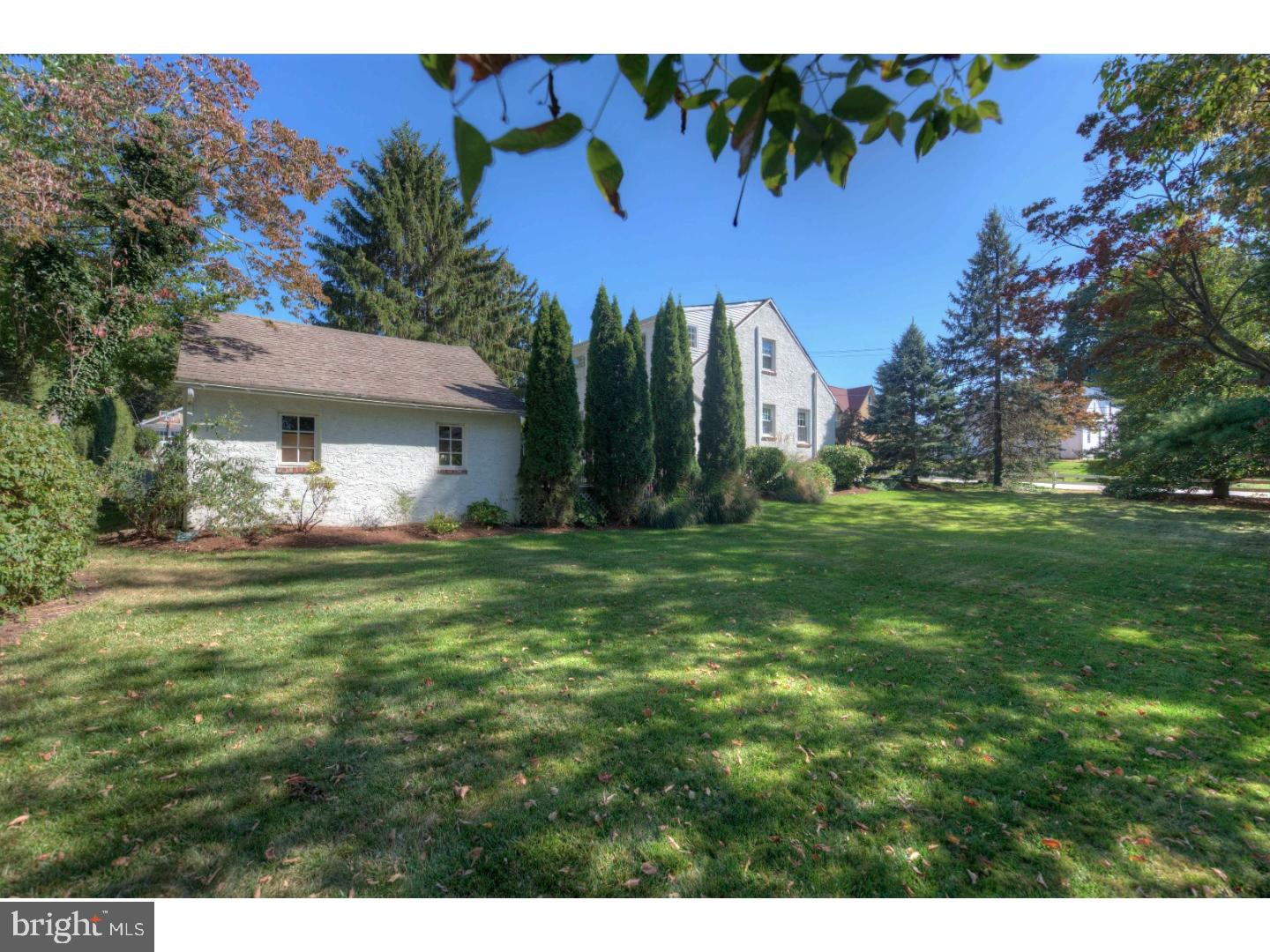 417 Old Lancaster Road Berwyn, PA 19312 - Photo 24 of 25 Back Yard