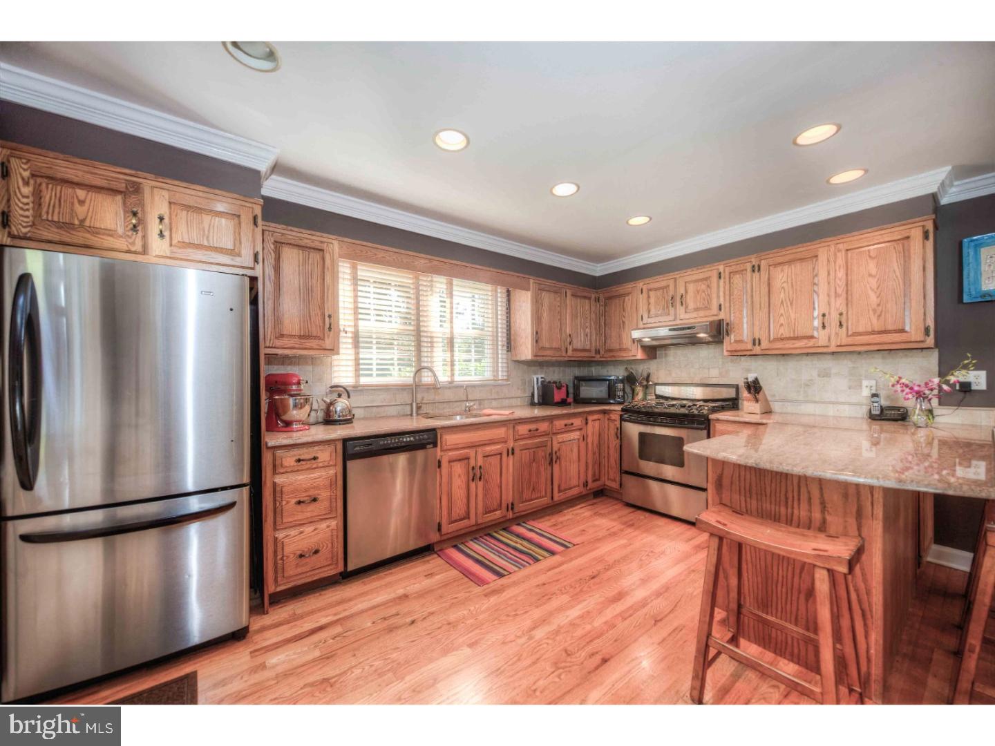 417 Old Lancaster Road Berwyn, PA 19312 - Photo 6 of 25 Kitchen