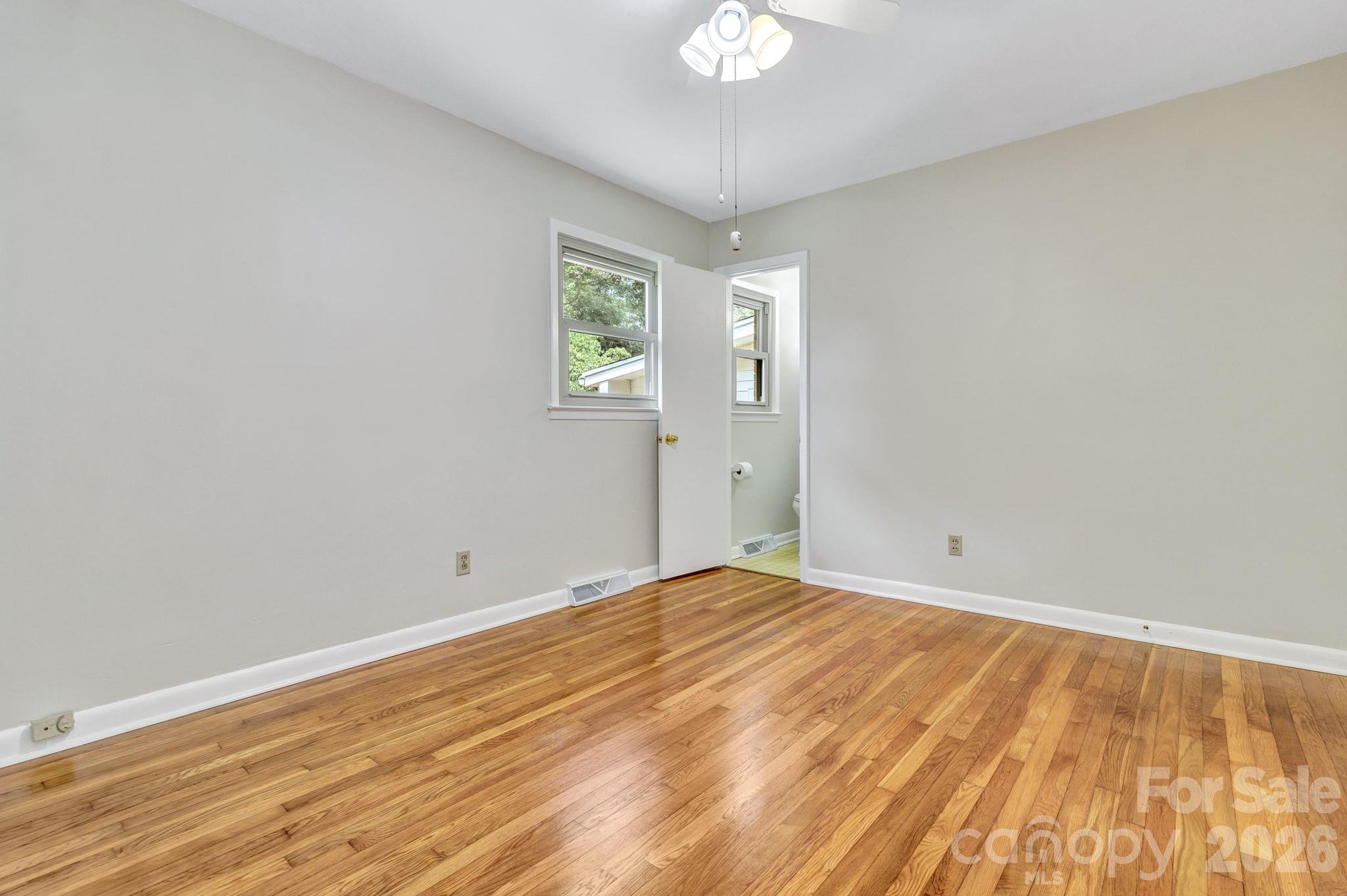 67 Wagon Road Asheville, NC 28805 - Photo 24 of 44