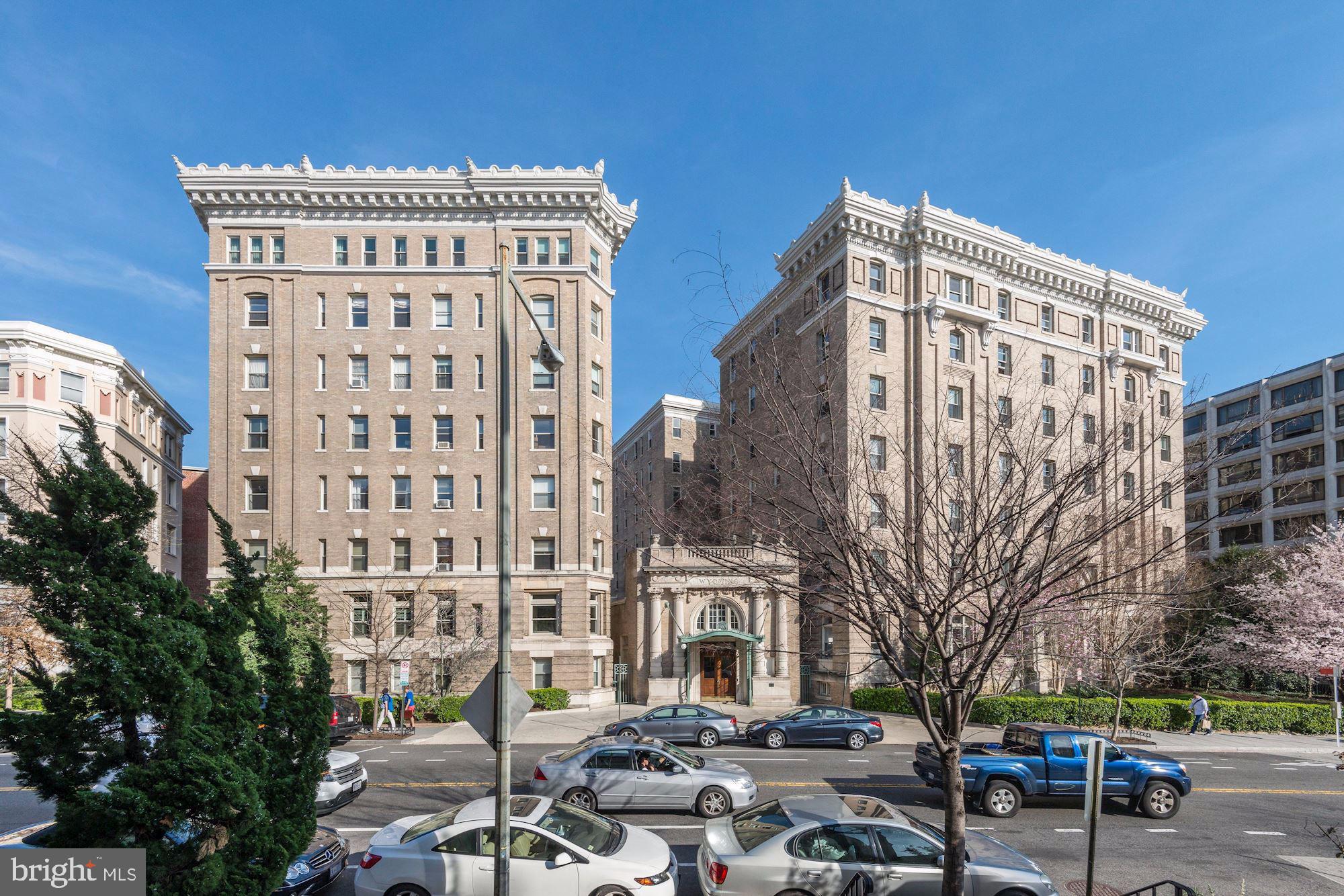 2022 Columbia Road Northwest, Unit 616 Washington, DC 20009 - Photo 20 of 36