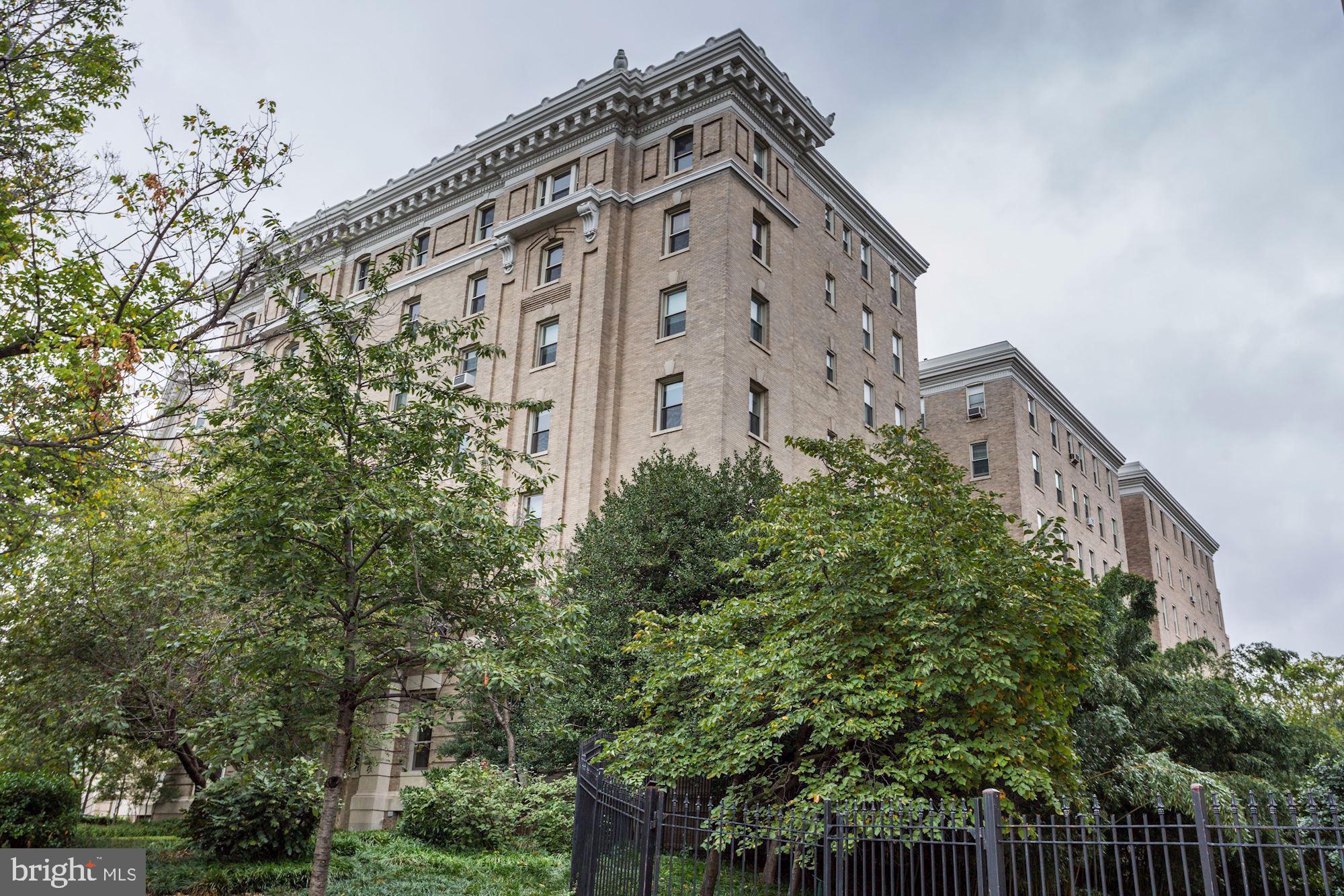 2022 Columbia Road Northwest, Unit 616 Washington, DC 20009 - Photo 22 of 36