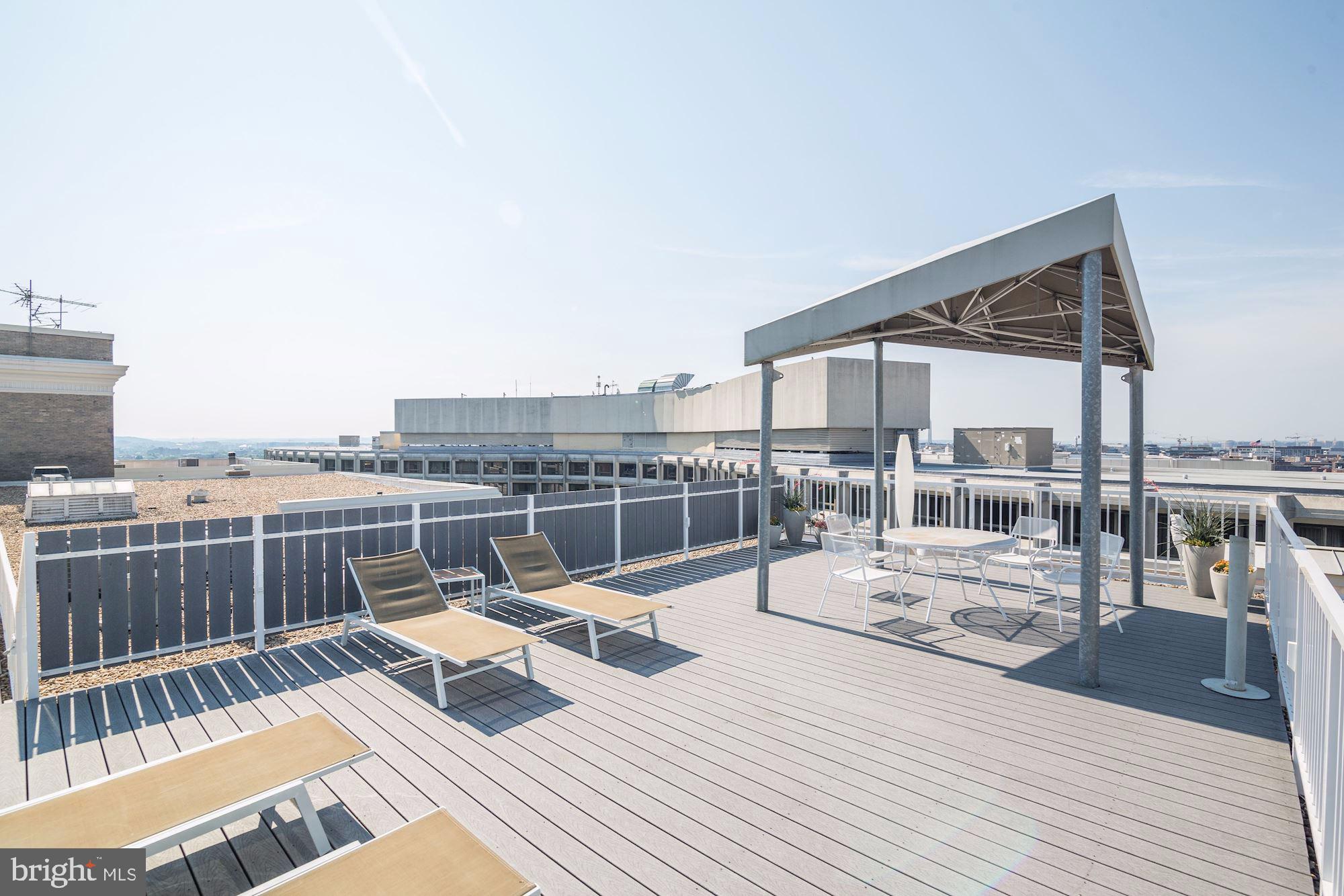 2022 Columbia Road Northwest, Unit 616 Washington, DC 20009 - Photo 31 of 36