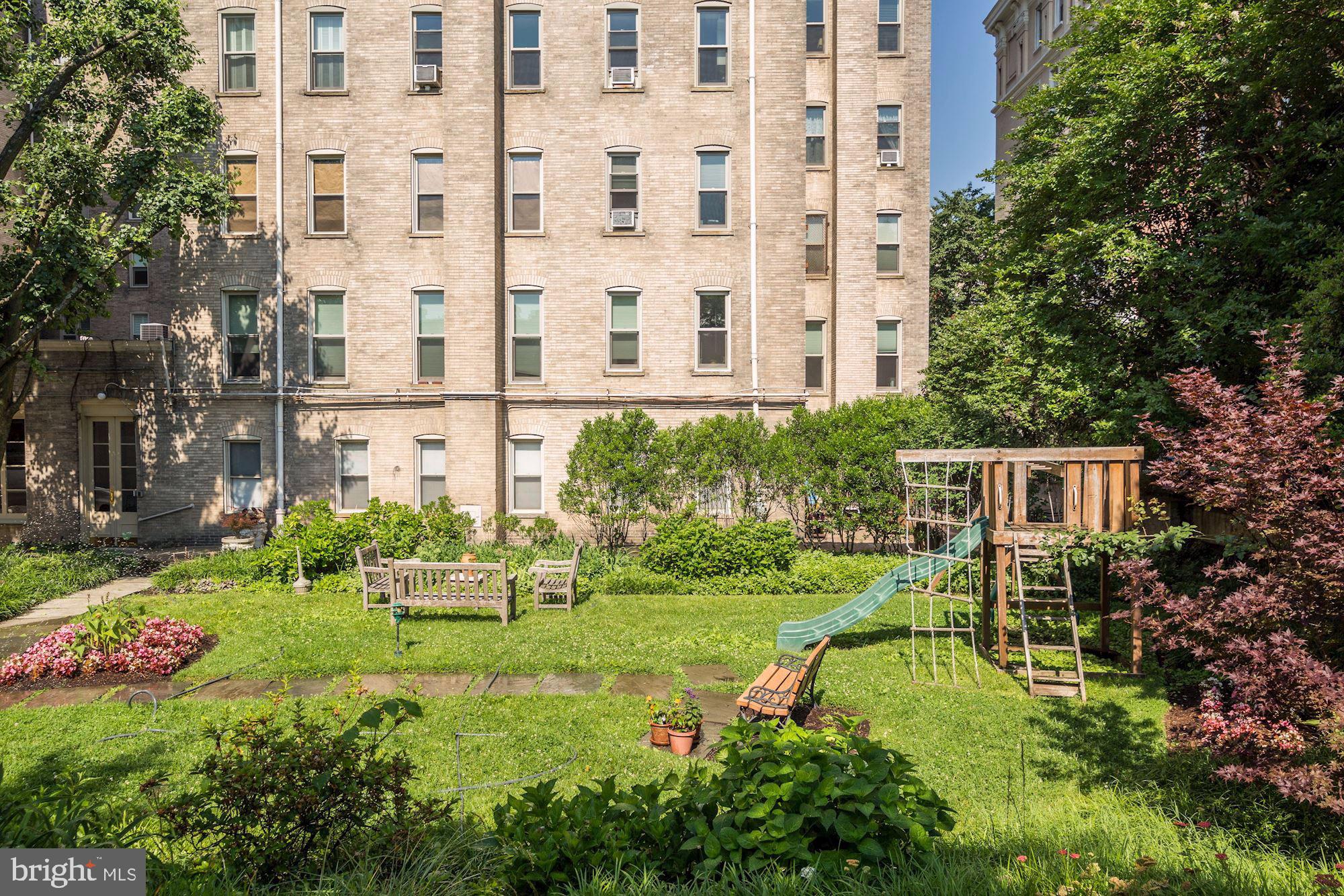 2022 Columbia Road Northwest, Unit 616 Washington, DC 20009 - Photo 34 of 36