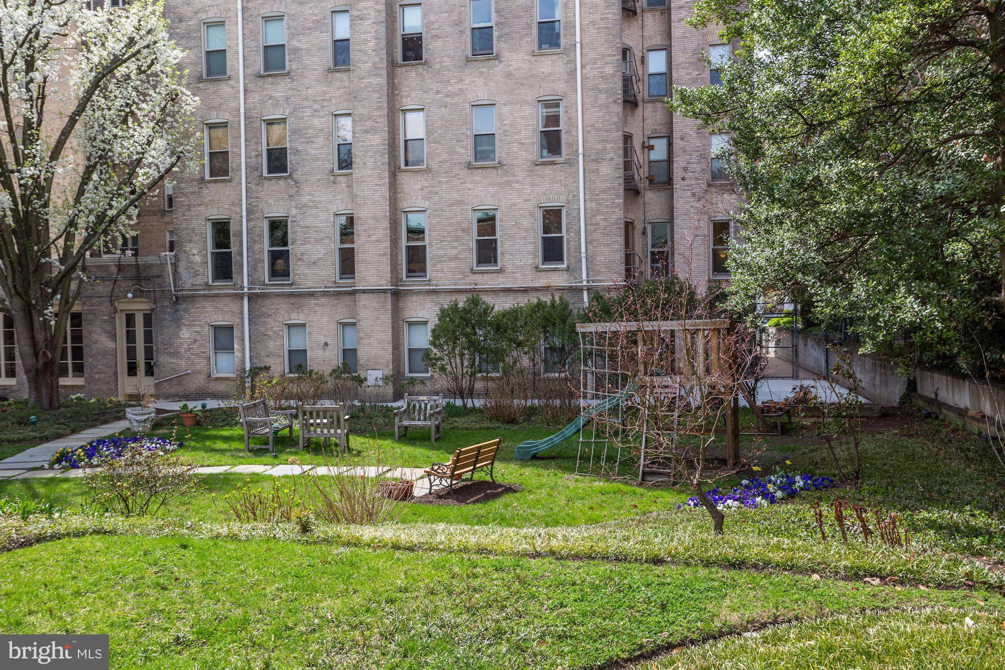 2022 Columbia Road Northwest, Unit 616 Washington, DC 20009 - Photo 35 of 36